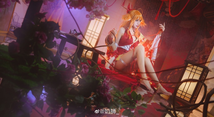 【COS正片】狐妖小红娘 涂山红红cos cn奶狮 - 第2张 - 机器猫次元