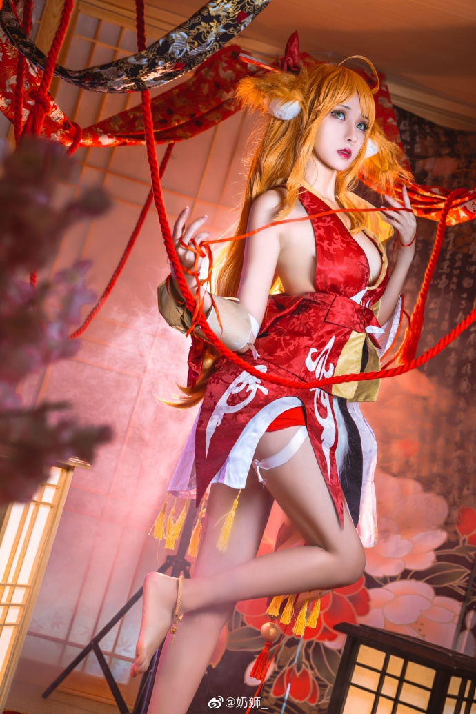 【COS正片】狐妖小红娘 涂山红红cos cn奶狮 - 第1张 - 机器猫次元