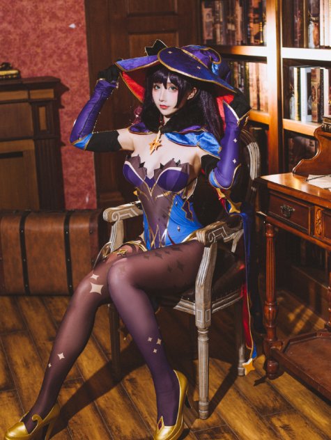 【COS正片】原神莫娜cos 有点大哦,超绝黑丝袜子 cn九曲jean